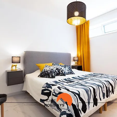 #221 Cerro Grande 35 By Holidays אלבופיירה