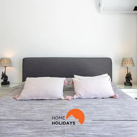#221 Cerro Grande 35 By Holidays וילה
